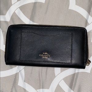 Coach accordion zip wallet
